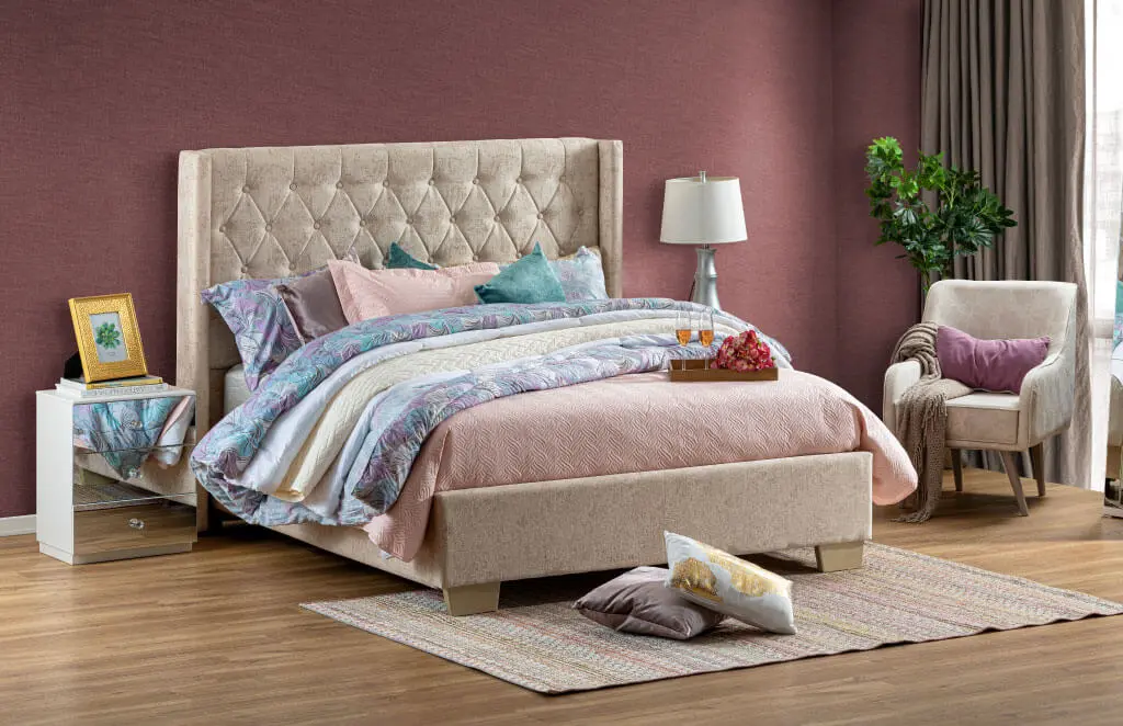 Cama Jamar color Beige